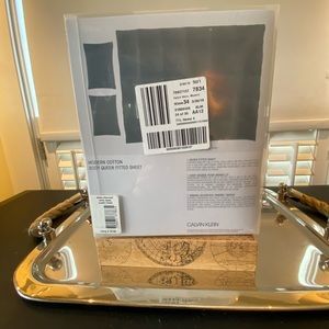 Calvin Klein Queen Sheet Set